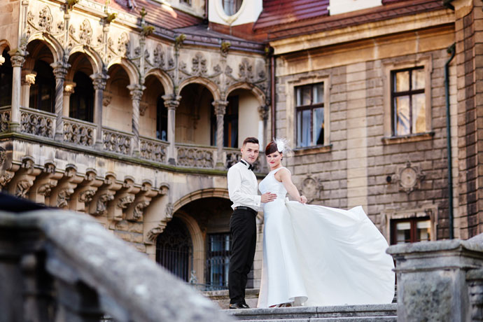 zdjęcia ślubne w plenerze na zamku