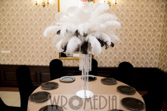 Dekoracja ślubna glamour w czerni, bieli i złocie Dekoracja ślubna glamour w czerni, bieli i złocie