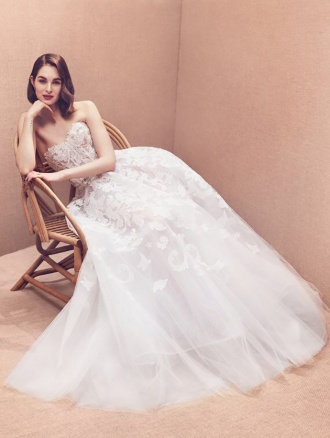 Oscar de la Renta wedding dress 2020 (10) Oscar de la Renta wedding dress 2020 (10)