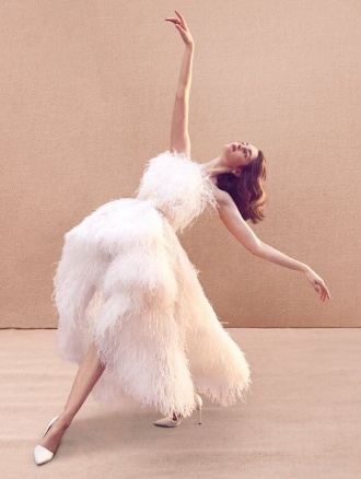 Oscar de la Renta wedding dress 2020 (14) Oscar de la Renta wedding dress 2020 (14)