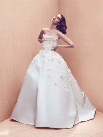 Oscar de la Renta wedding dress 2020 (4) Oscar de la Renta wedding dress 2020 (4)