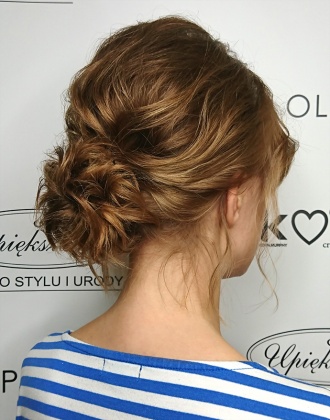 Upięcie ślubne Upięcie ślubne