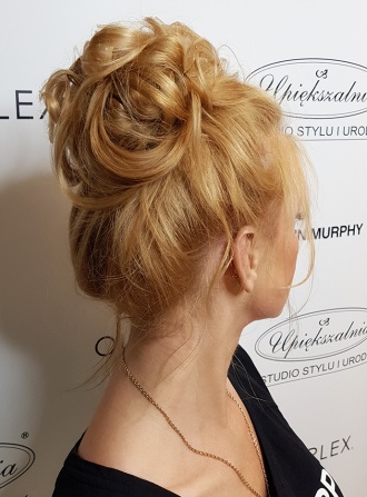 Wysoki kok ślubny Wysoki kok ślubny