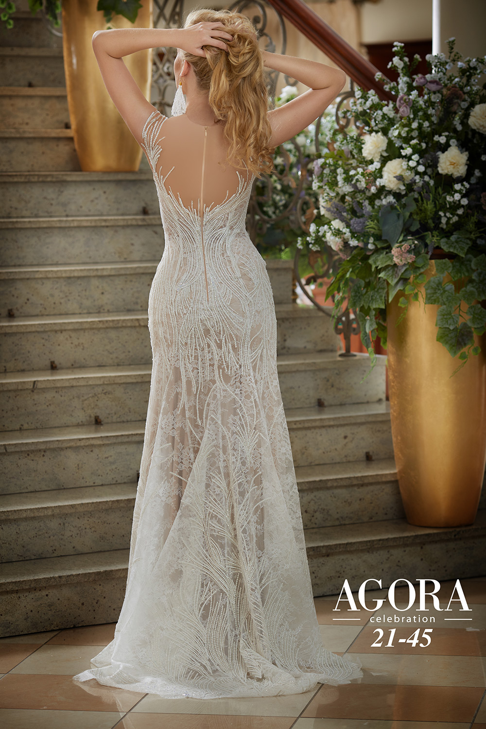 Suknia ślubna z kolekcji Agora Celebration