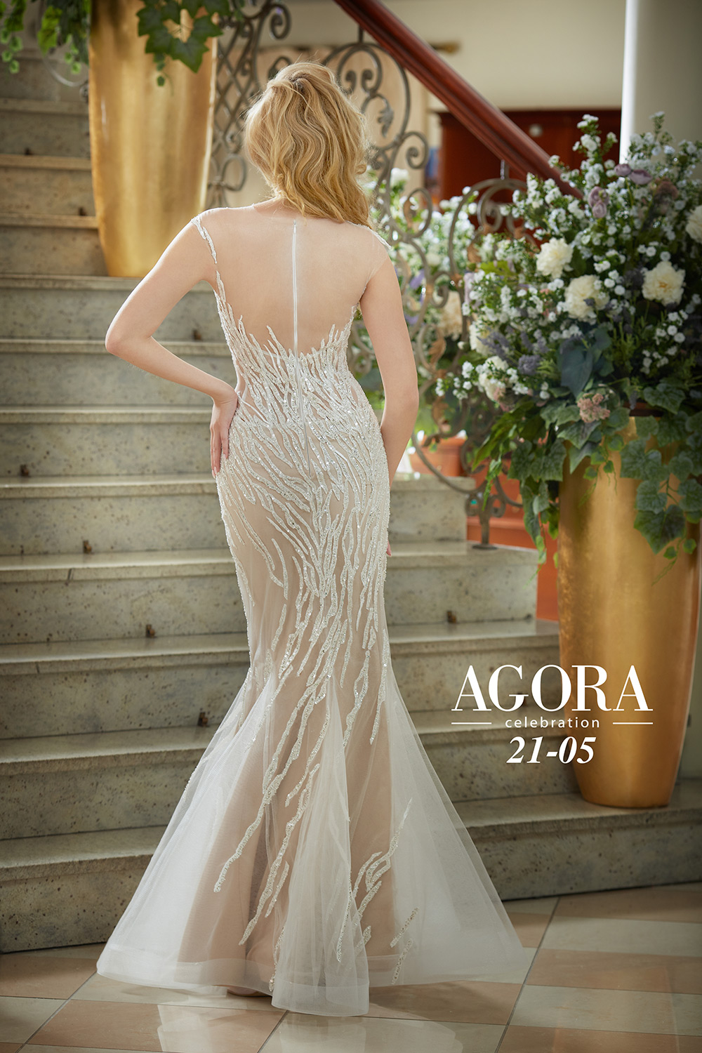 Kryształy Swarovskiego na sukniach ślubnych Agora Celebration