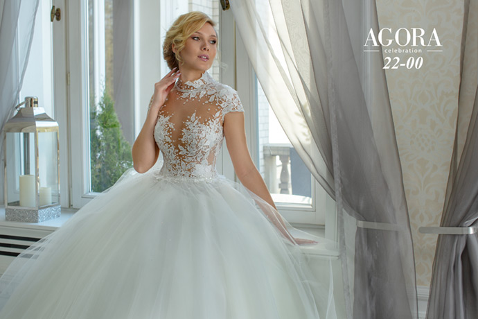 Oryginalna suknia ślubna z kolekcji Agora Celebration 2022