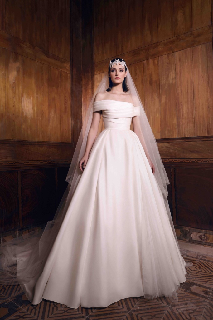 Suknia ślubna minimalistyczna księżniczka Zuhair Murad 2023